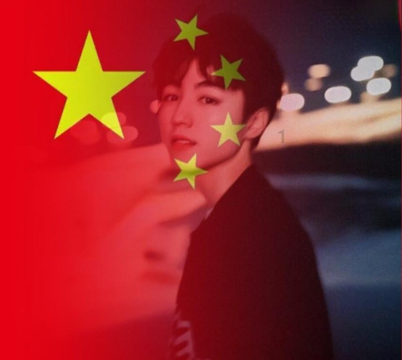 动漫人物吃东西